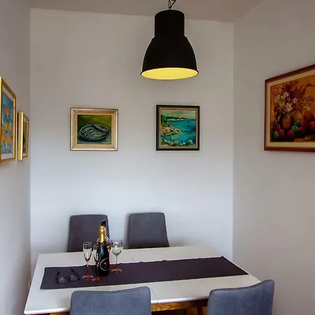 Apartman Colosseum Апартаменты *