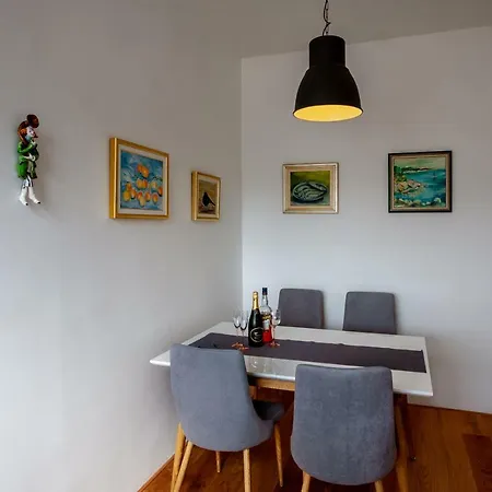 Apartman Colosseum Апартаменты *